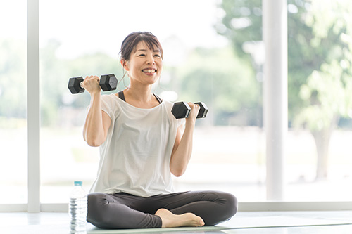 筋トレの前に摂取するのが効果的